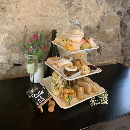 Salutation Hotel 金罗斯 外观 照片