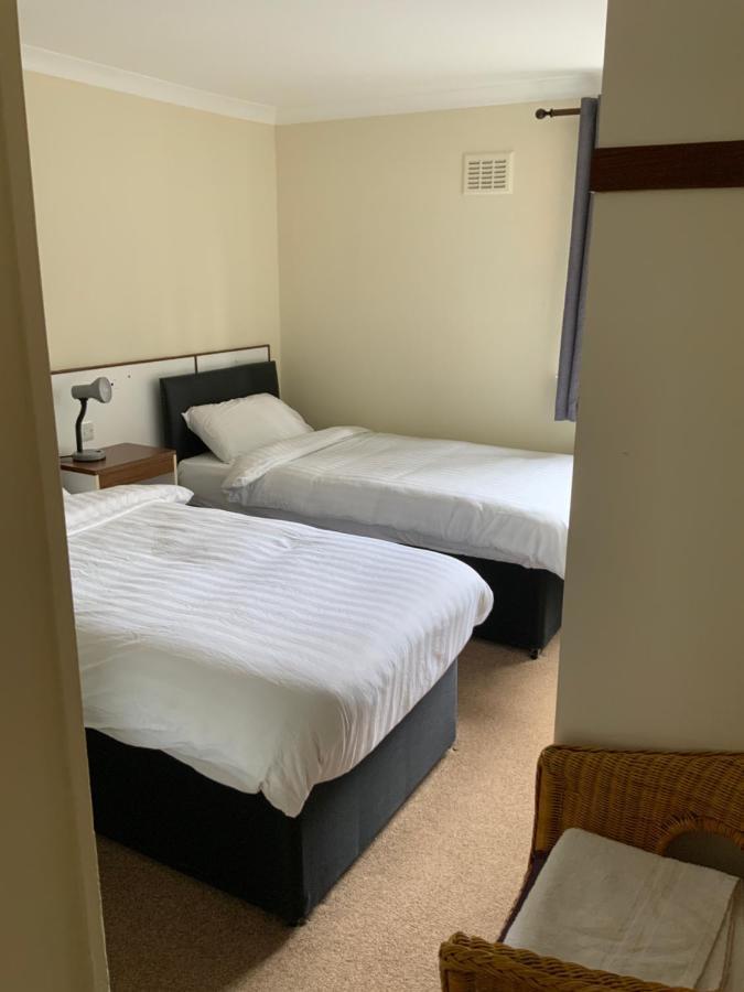 Salutation Hotel 金罗斯 外观 照片