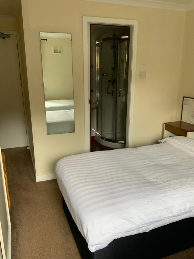 Salutation Hotel 金罗斯 外观 照片