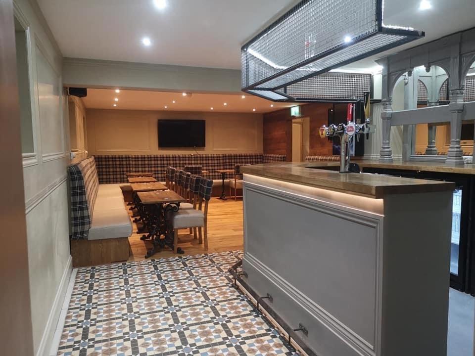 Salutation Hotel 金罗斯 外观 照片