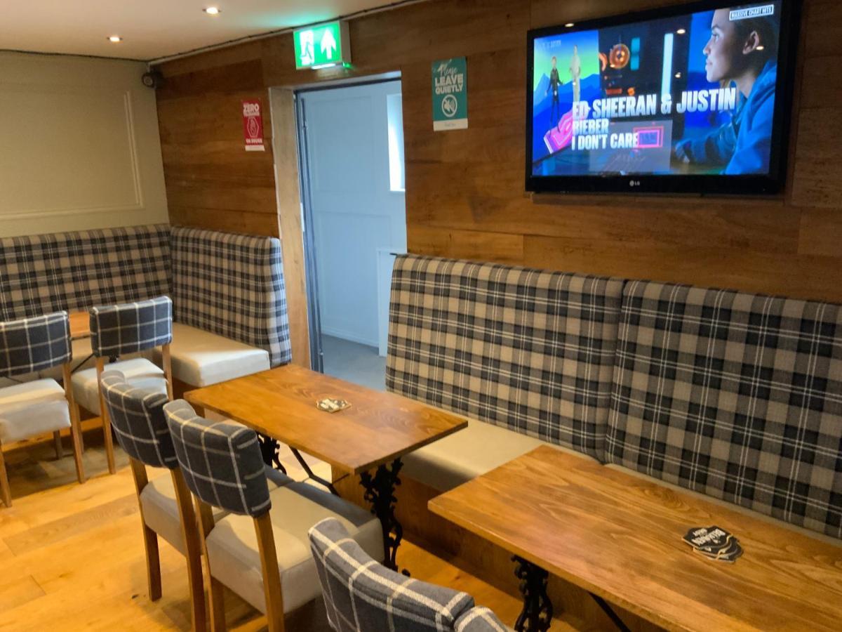 Salutation Hotel 金罗斯 外观 照片