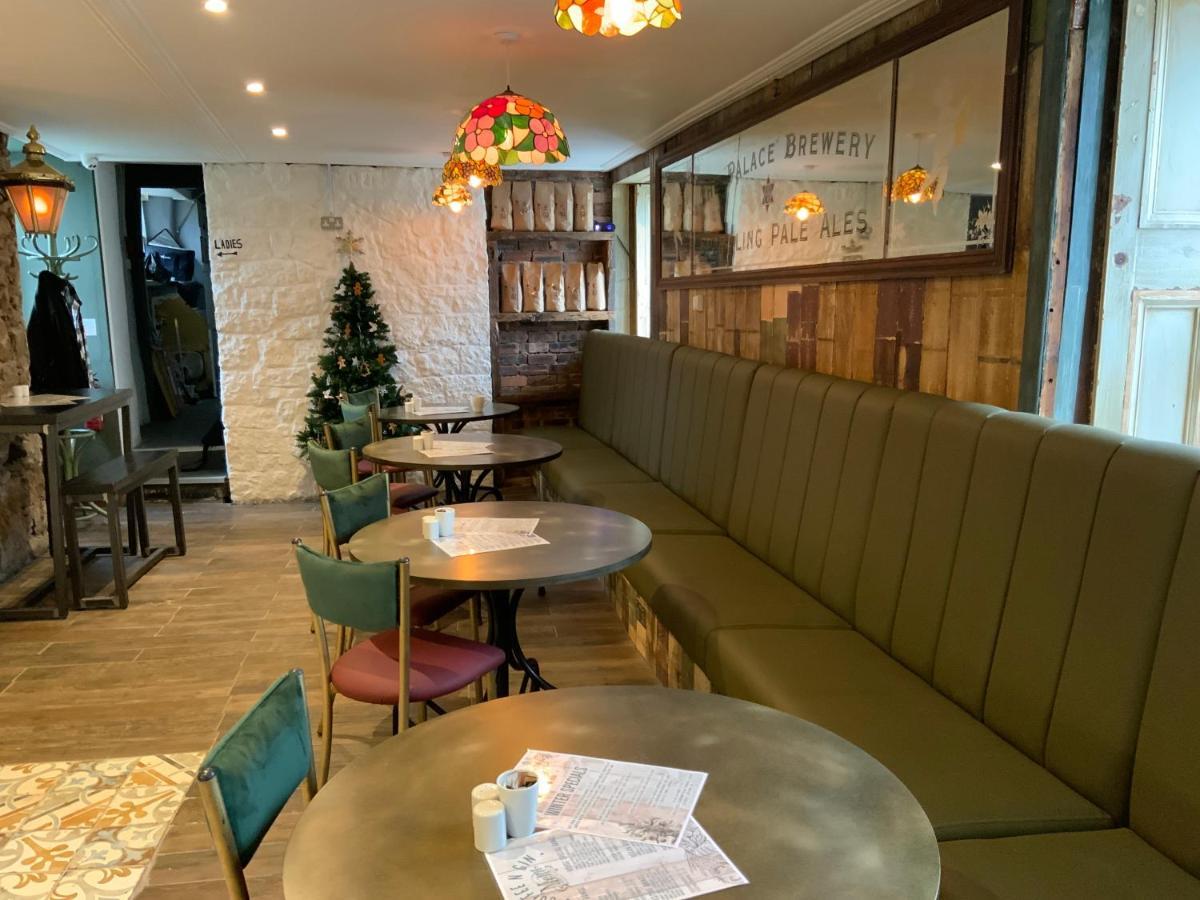Salutation Hotel 金罗斯 外观 照片