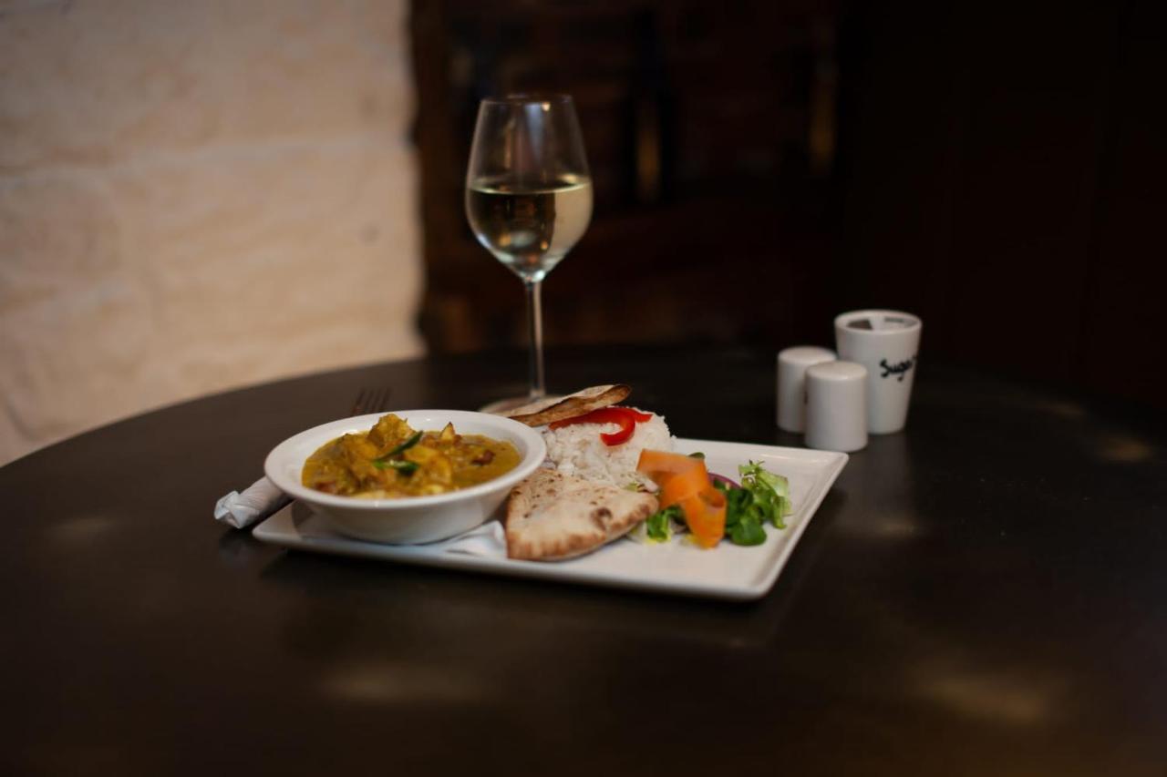 Salutation Hotel 金罗斯 外观 照片